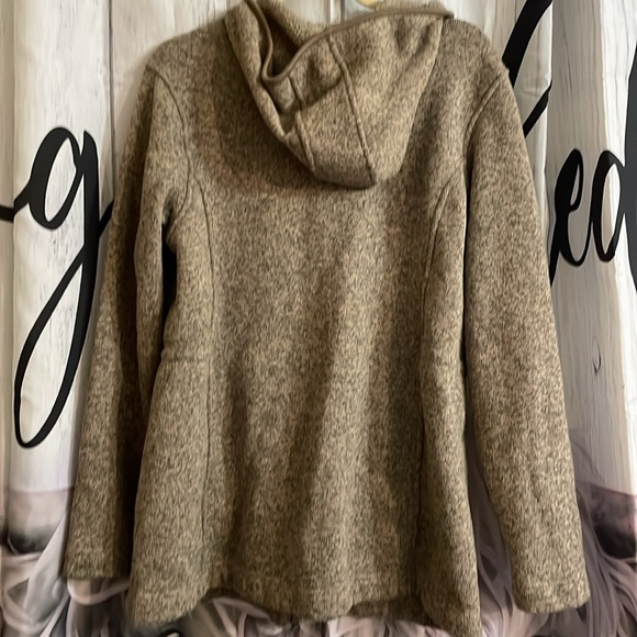 Women’s LANDS’END L/T 14-16 tan jacket w/ hoodie-like new - Picture 3 of 4